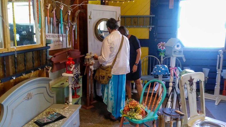 Kagawong Cooperative brings outdoor market experience indoors