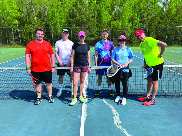 Blackfly tennis rules!