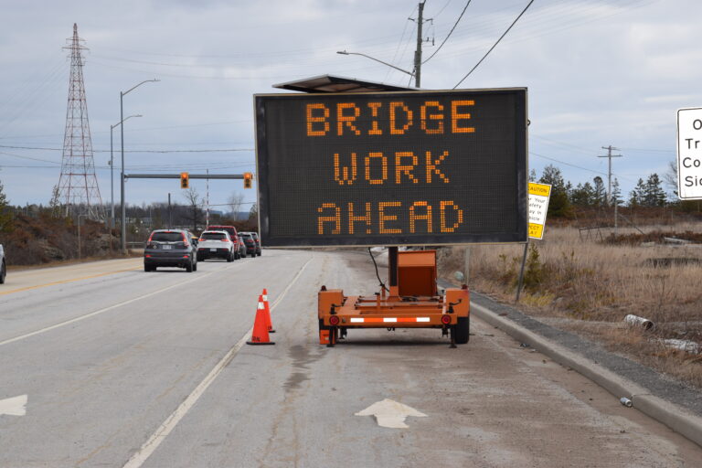 Swing bridge closed to marine traffic