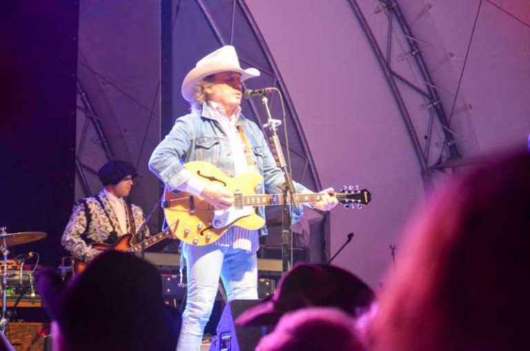 Country Fest defies weather to bring in largest crowds to date