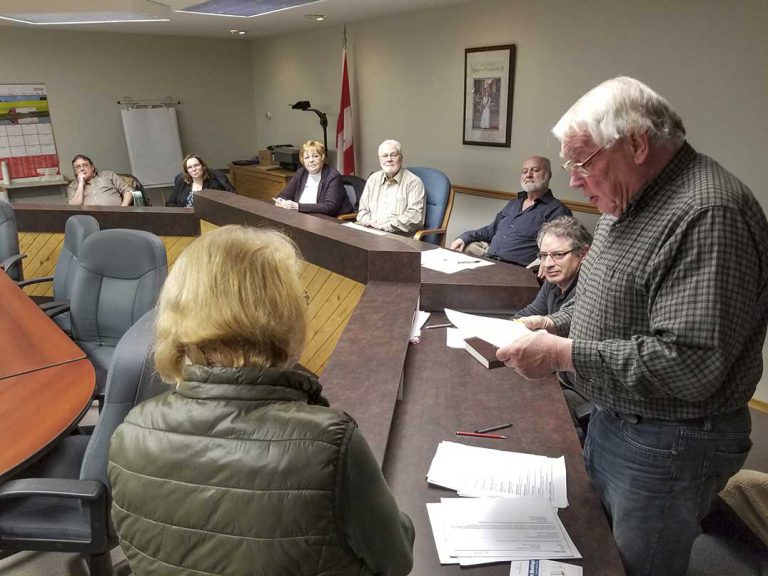 Al Tribinivicius sworn in as new Ward 3 councillor