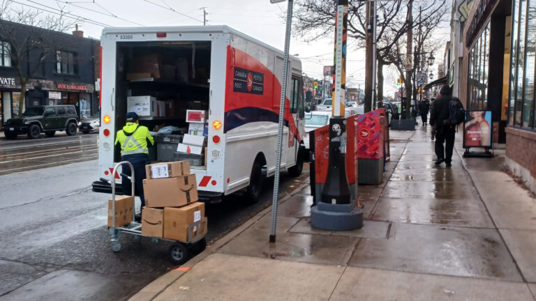 Canada Post minister musing leads to Canada Post concerns