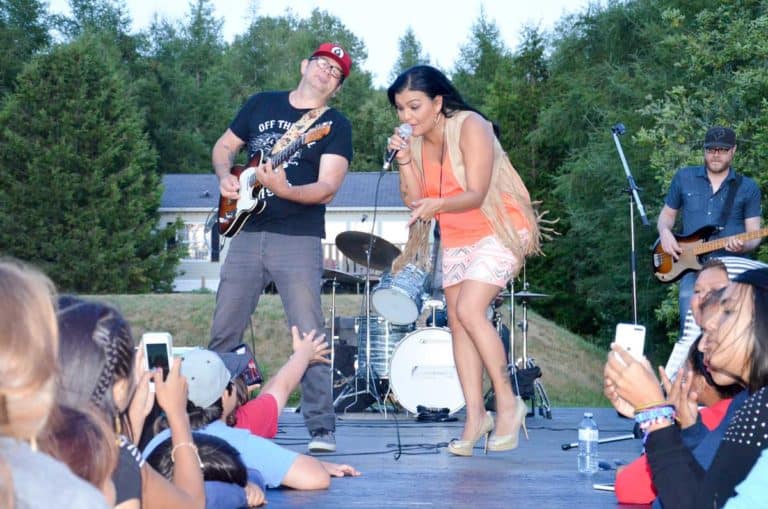 Crystal Shawanda up for three blues awards