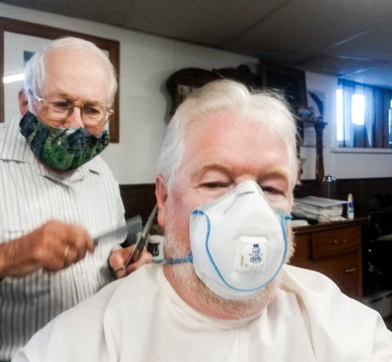 Little Current’s fiddling barber Doug Hore closes up shop ending an era that spanned many changes