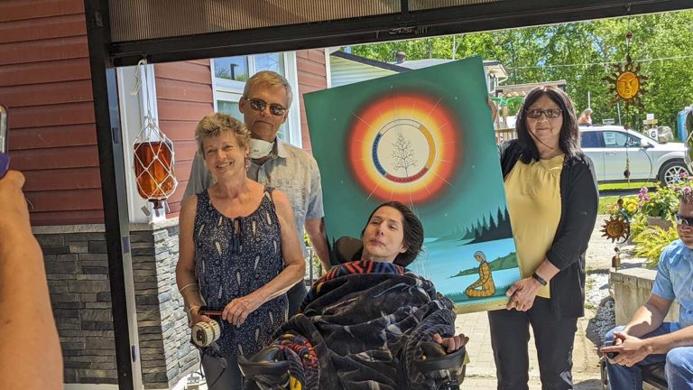 Aundeck Omni Kaning celebrates and honours Dr. Dieter Poenn on his retirement