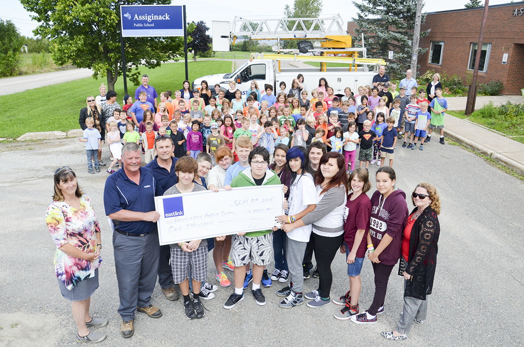 Eastlink donates Tuned-in Canada prize money to Assiginack Public School