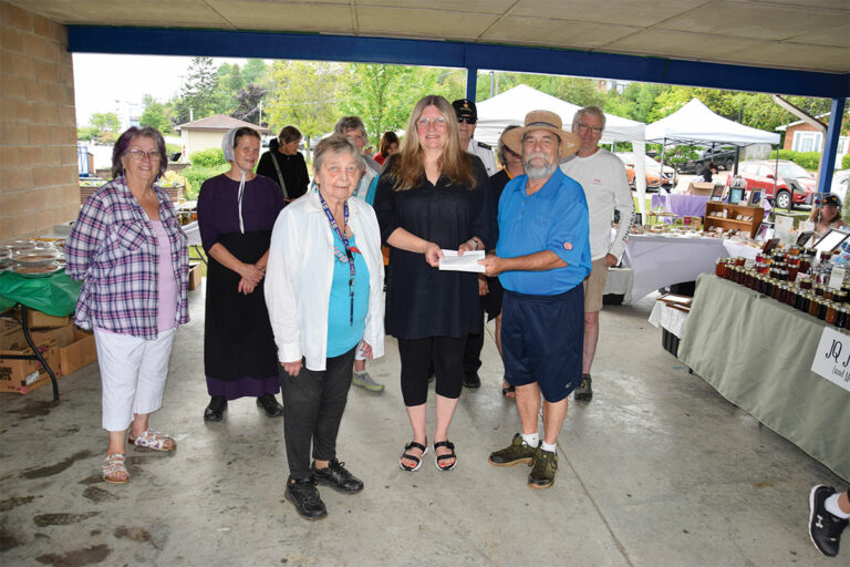 Farmers’ Market largesse goes to Island organizations