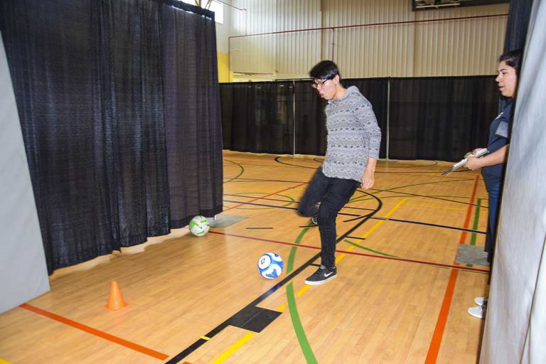 Innovative Noojmowin Teg program tests elementary fitness