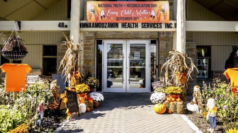 AOK joins ranks of Harvest Glory Days honourees