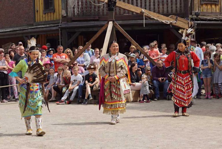 Wiikwemkoong dancer shares culture, represents Anishinaabe in Germany