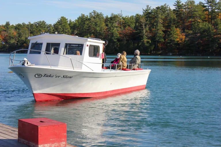 Lieutenant Governor drops in to celebrate Killarney 200th