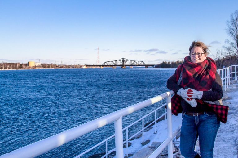 Leanne Lewis moves into the top one percent of Royal LePage agents