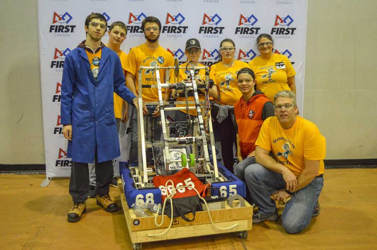 Manitoulin Metal MSS robotics team competes at district championships
