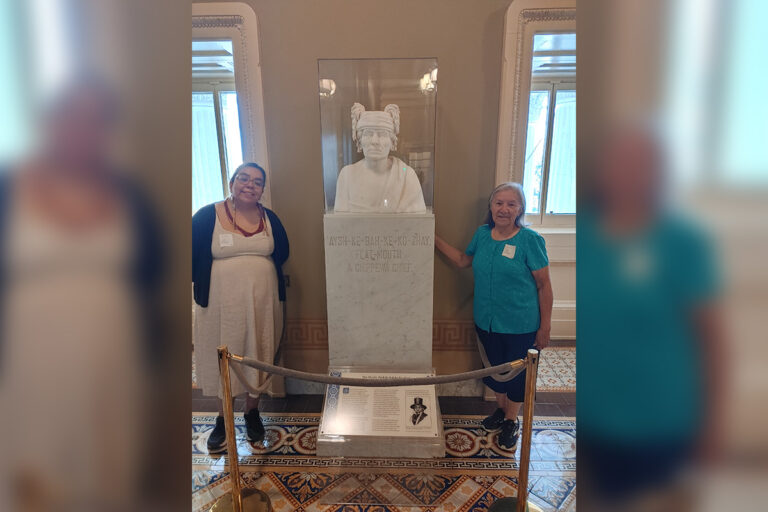 Wiikwemkoong elder visits ancestor’s bust at the Smithsonian