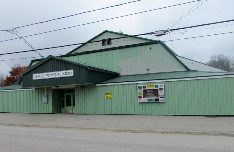 With council’s blessing, Mindemoya arena will open for winter sports