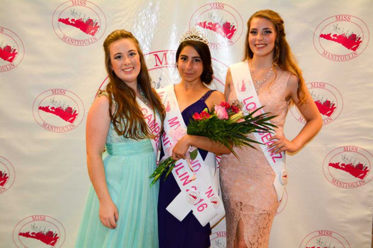 Hope Gulyas crowned Miss Manitoulin 2016