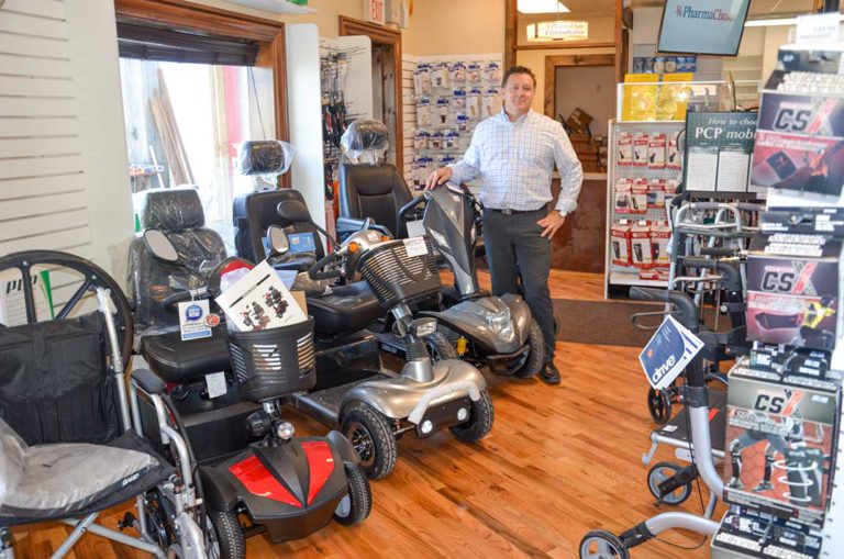 Little Current’s new pharmacy, Edgewater PharmaChoice, opens its doors