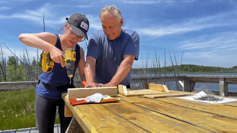 Youth water ambassadors visit Wiikwemkoong, learn about resource from Indigenous perspective