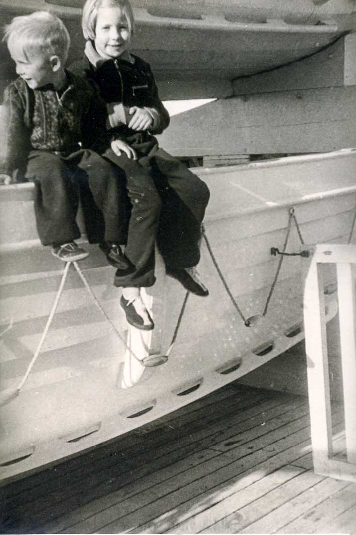 Expositor columnist recalls her own story as a refugee coming to Canada