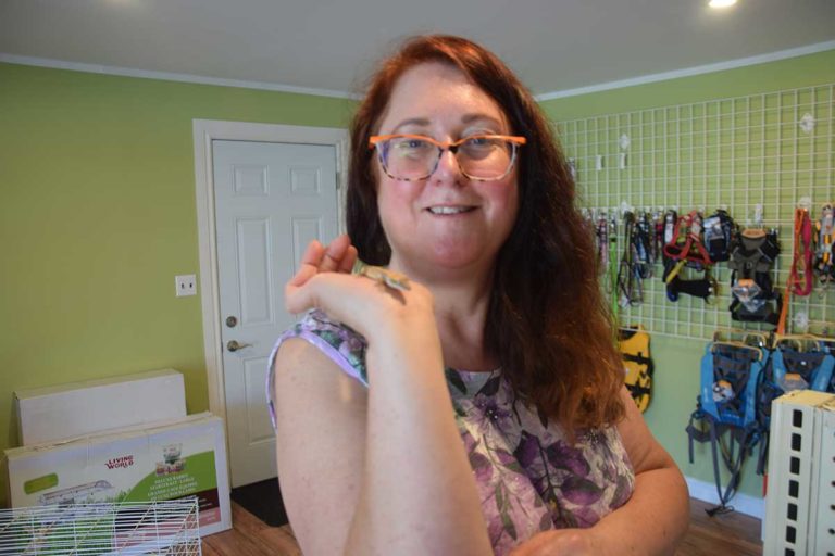 Pets Galore pet store opens in Little Current