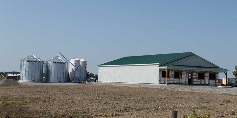 FedNor loan assists Sharpe Farm Supplies build Island store