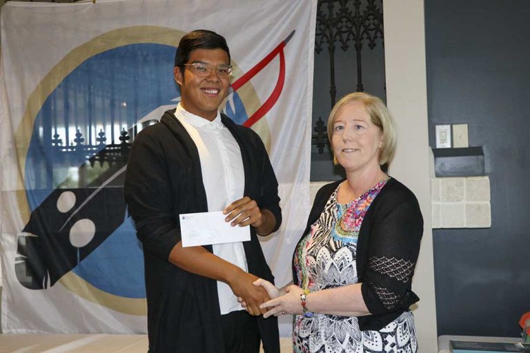 Wikwemikong High School grad wins engineering award