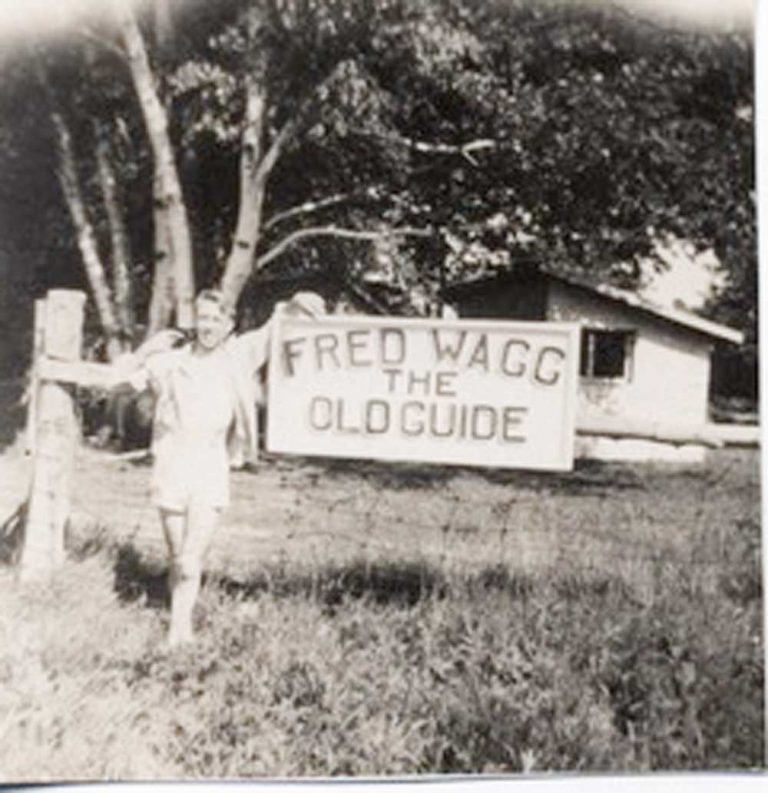 90-year-old celebrates 73 years of Island holidays