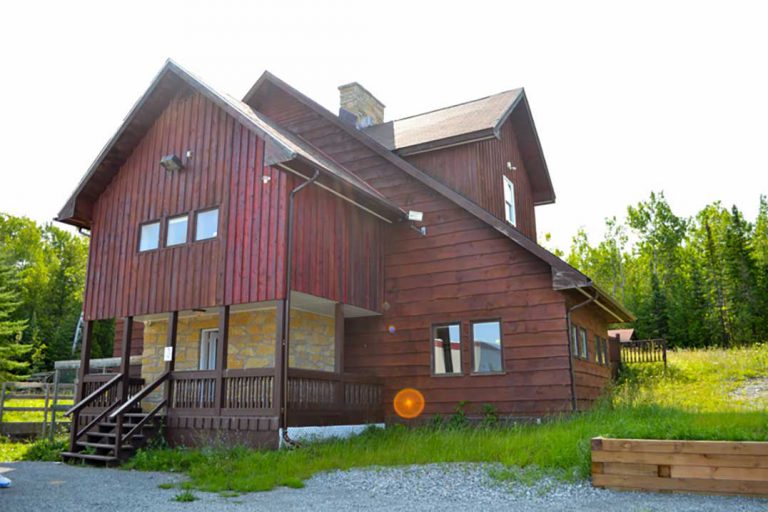 Province’s new mental health, addictions minister praises Island land-based program