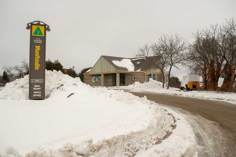 Island municipal committee will tender  for Manitoulin Welcome Centre operator