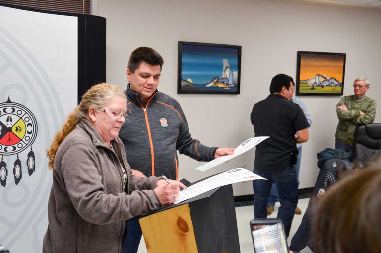 Wiky and Killarney ink historic memo of understanding about islands claims