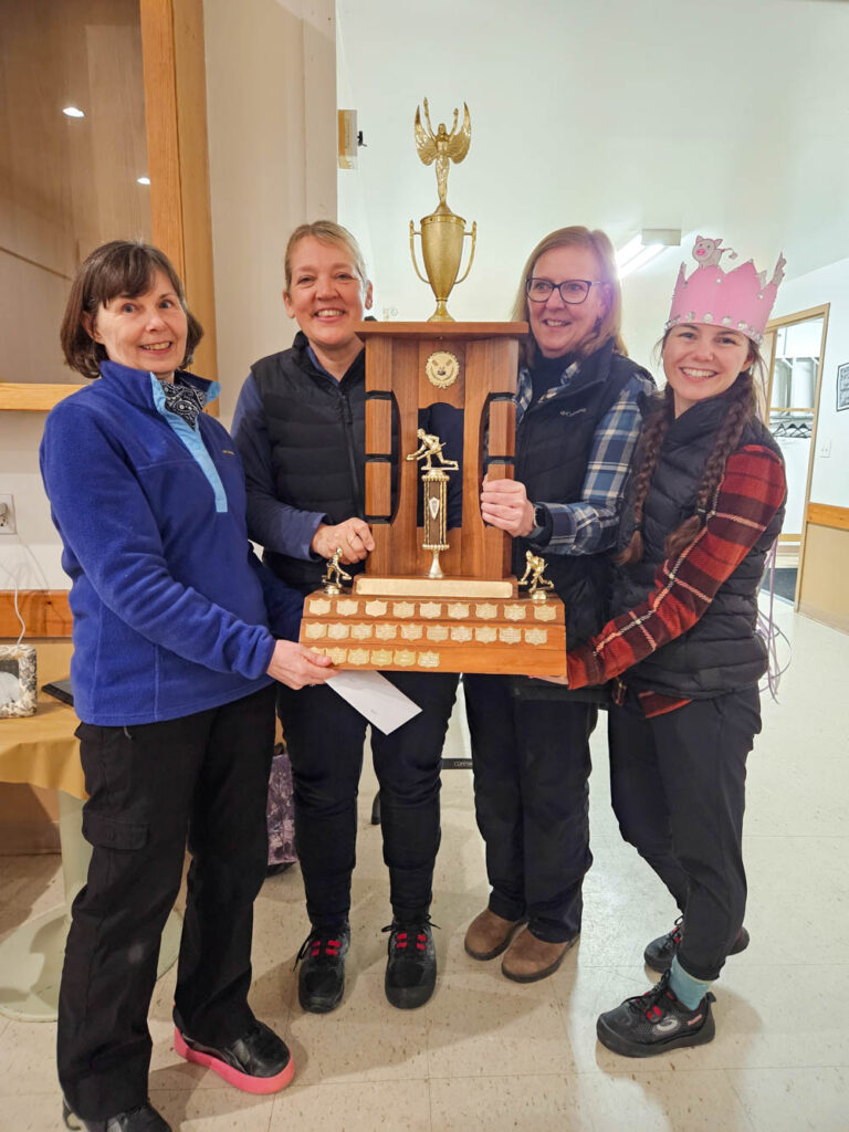 Mindemoya ladies curling celebrates winners