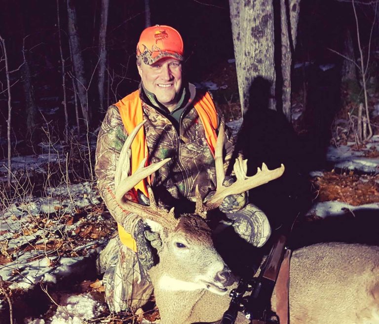 Tom’s Recorder Rack Roundup Big Buck photo contest winner