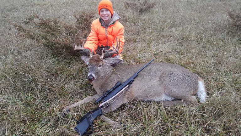 Winner of big buck photo contest announced