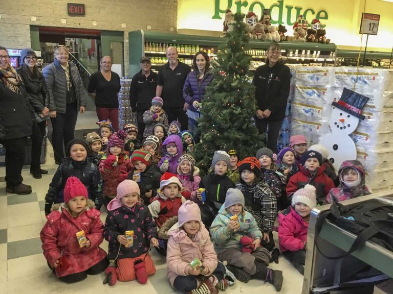Charles C. McLean students work with Dean’s Valu-Mart to benefit Manitoulin Food Bank