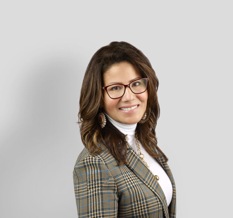 Wiikwemkoong woman receives Faculty of Law’s highest honour