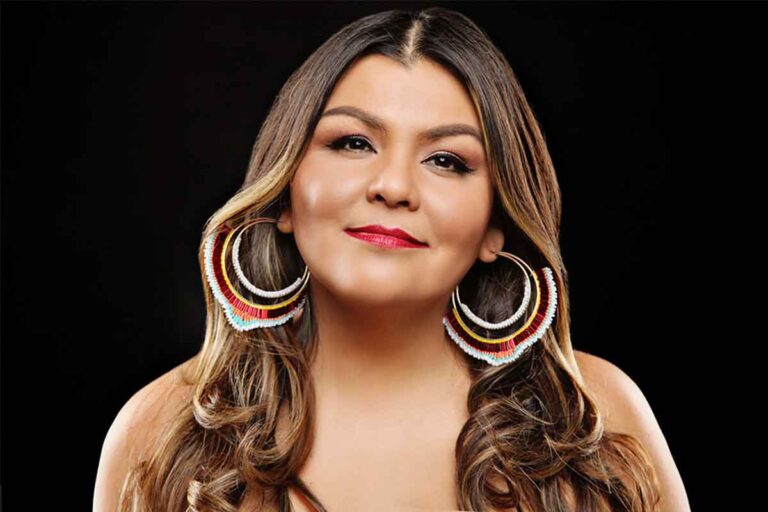 Juno award winning Crystal Shawanda in concert at Zhiibaahaasing powwow