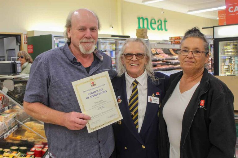 Grocers with a heart of gold!