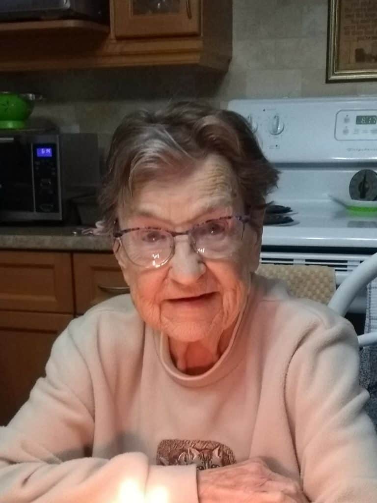 ENIE (LAURENE) PELOQUIN