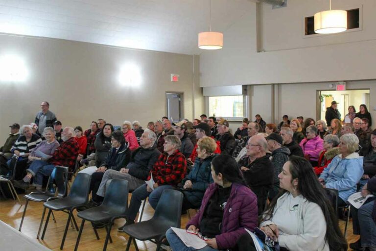 One hundred Gore Bay residents attend downtown revitalization info meeting