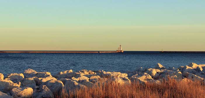 Ontario reintroducing legislation to protect Great Lakes ecosystem