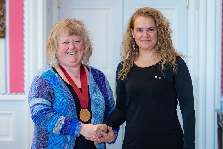 Governor General  bestows history award on Heather Jefkins, Assiginack teacher