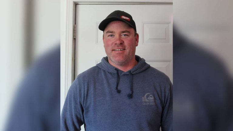 Kurtis Noble beats out twin for Manitoulin Golf’s top man