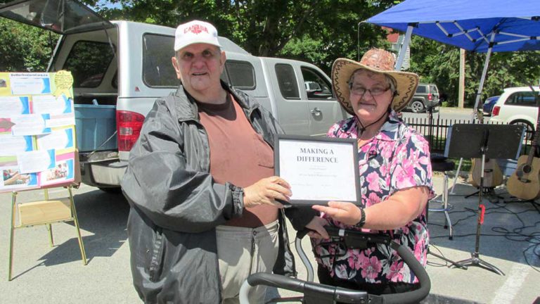 Manitoulin Lodge resident presented with Making a Difference Award