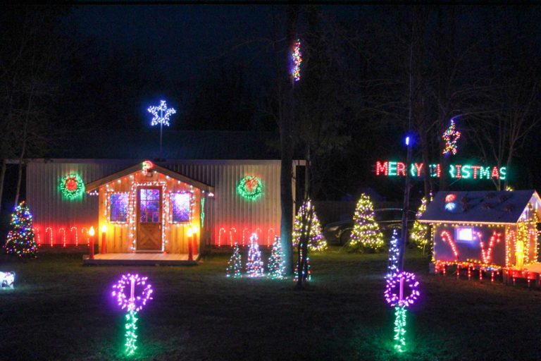 MacKay family wows Island community with their annual Christmas light display