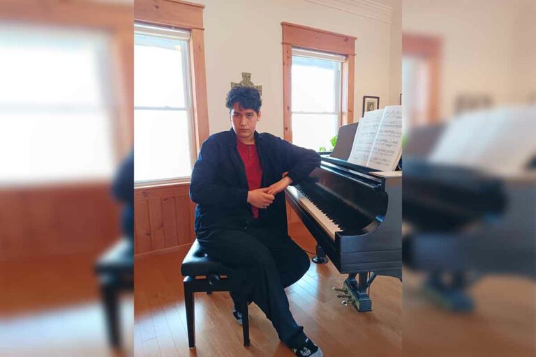 Wiikwemkoong piano phenom passes new mark