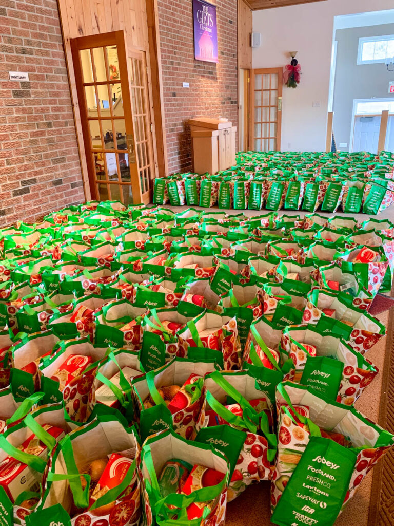 Santa gets some big-time help from MFR volunteers