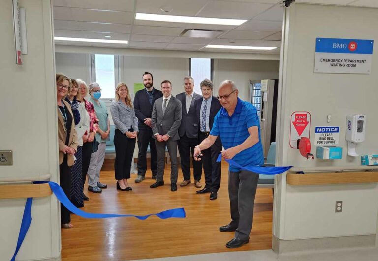 BMO makes substantial donation to Mindemoya Hospital emergency department