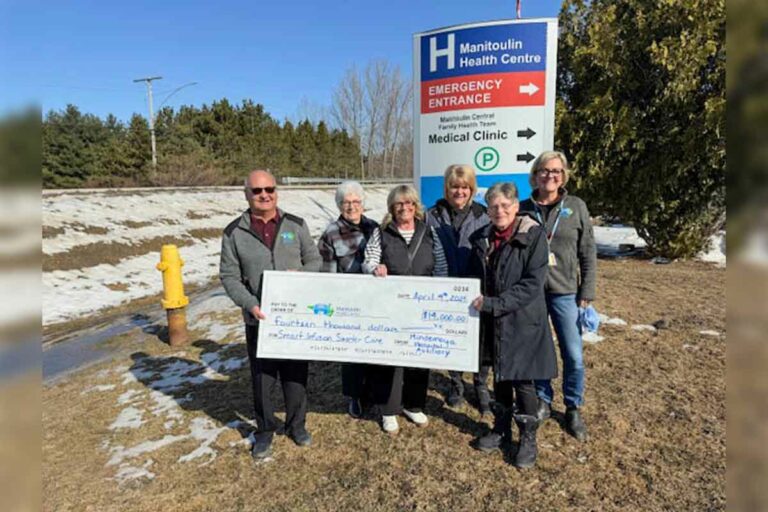 Mindemoya Auxiliary make $14,000 hospital donation