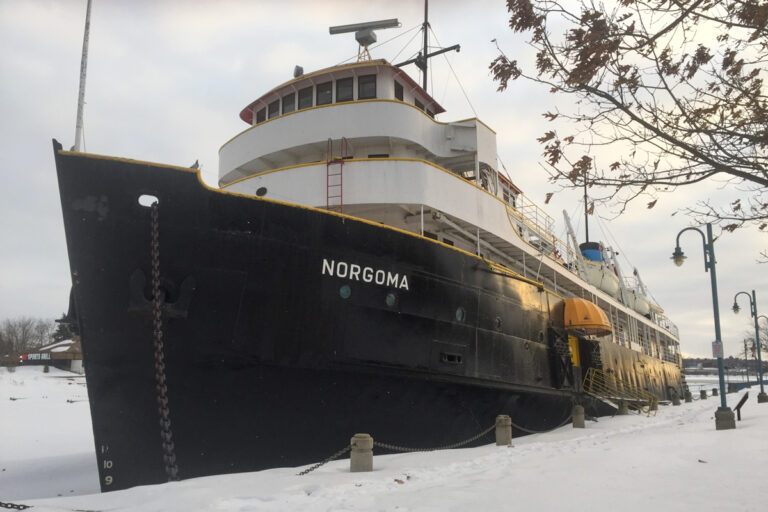 Norgoma joins Norisle: last voyage to the wrecker