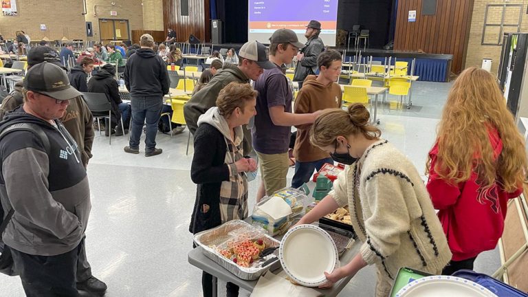 Manitoulin Secondary relaunches school composting program, receives grant
